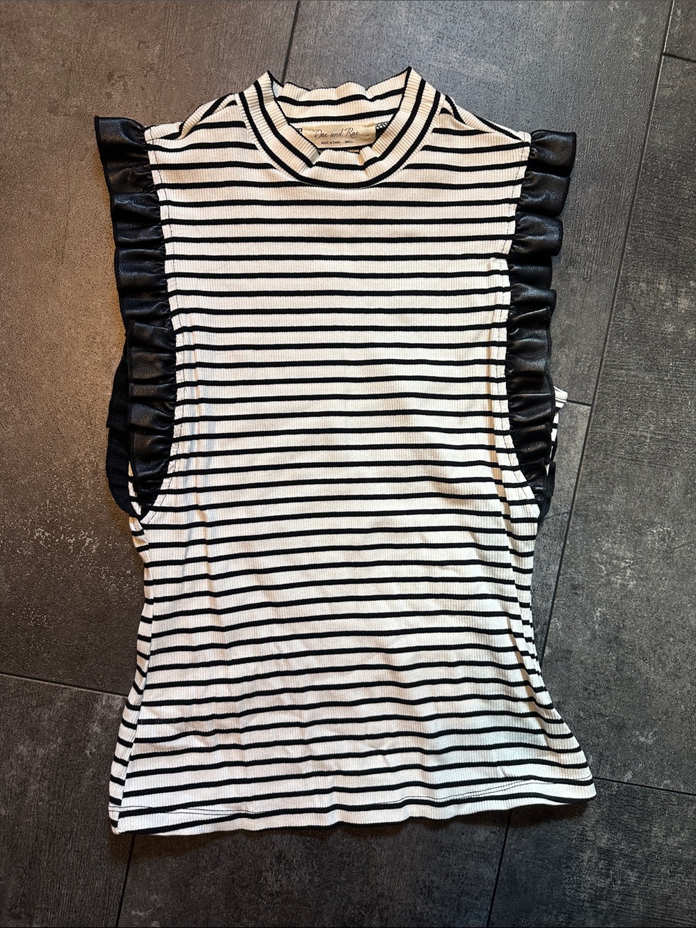 Striped Mock Neck Ruffle Sleeve Tank - Black & White